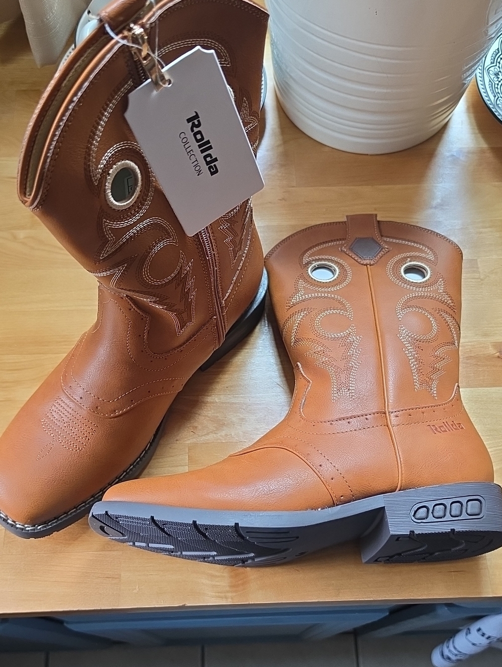 Rolidda Tan Western Pull-On Cowboy Boots